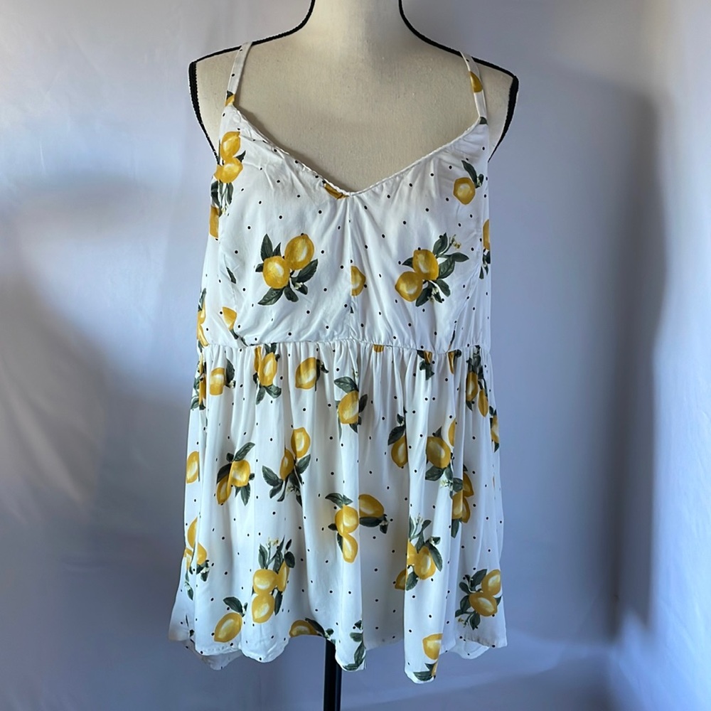 Torrid‎ white spaghetti strap flowey shirt with lemons and polka dot desi…